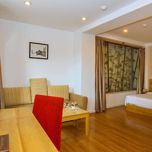 Hanoi Romance Hotel